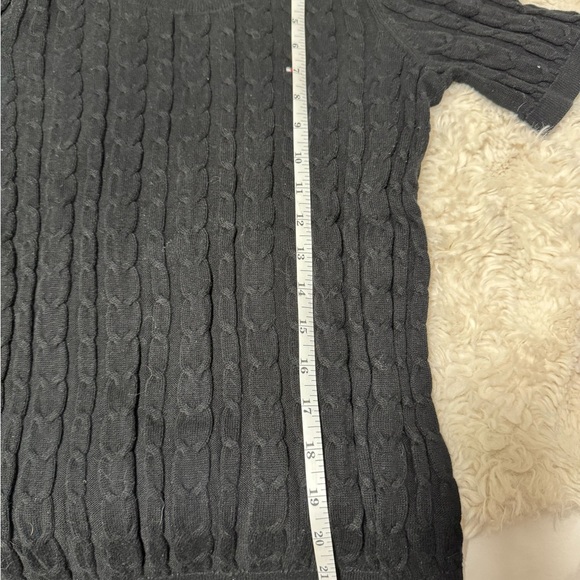 Tommy Hilfiger Cable Knit Short Sleeve Sweater - Picture 2 of 5